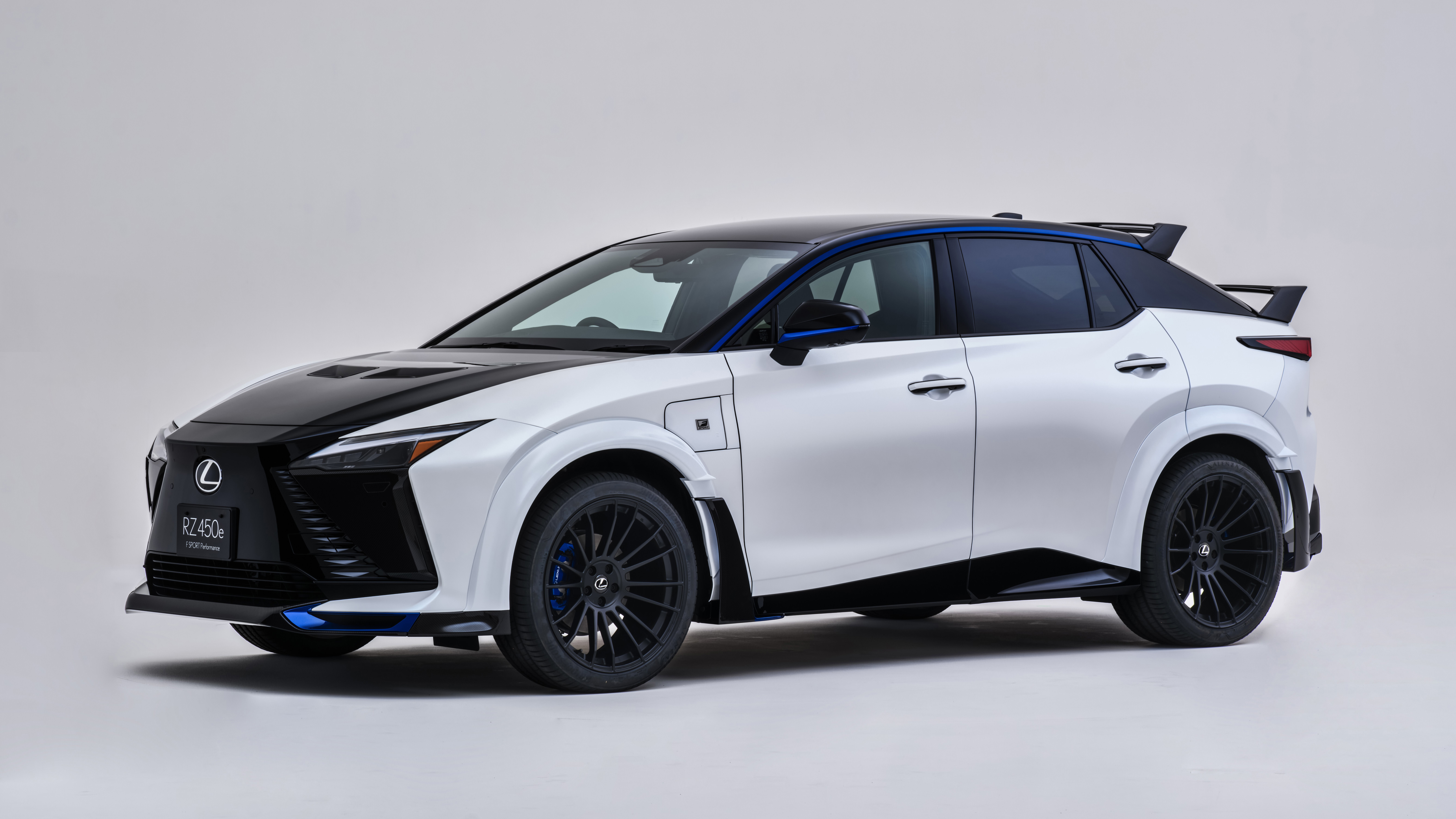 ディーラー特注 LEXUS RZ450e イーサーメタリック af18e515e80f3bc6444e5055284685